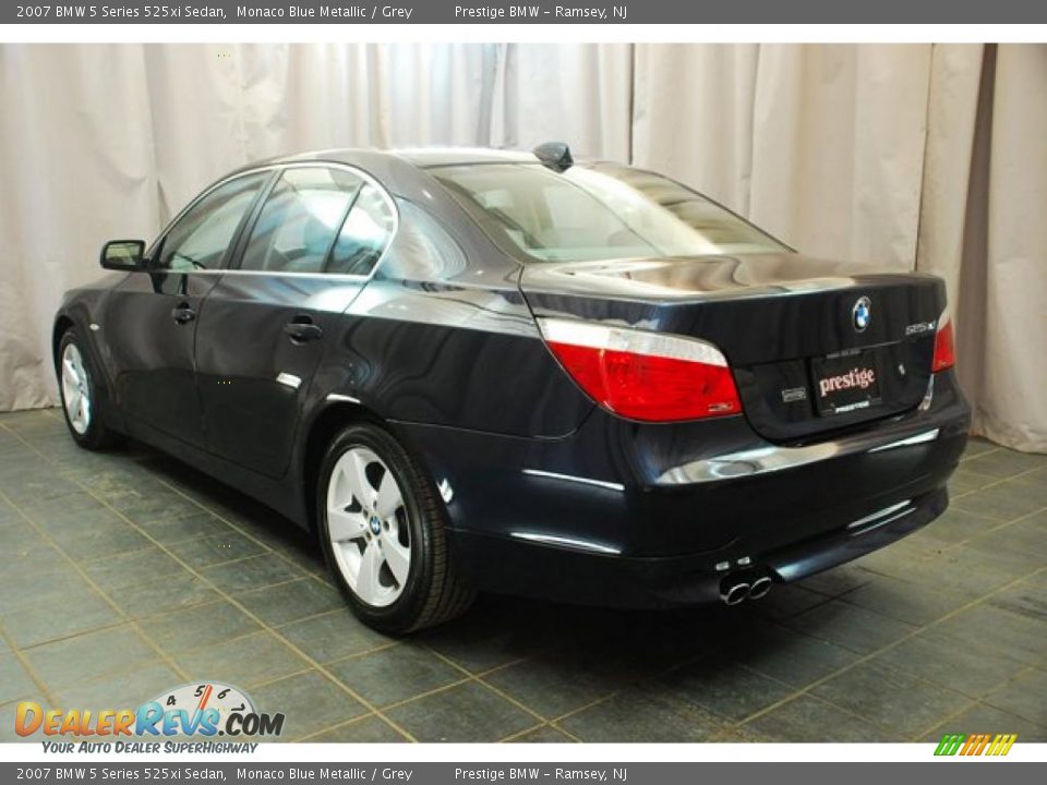 2007 BMW 5 Series 525xi Sedan Monaco Blue Metallic / Grey Photo #4