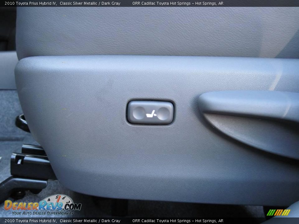 2010 Toyota Prius Hybrid IV Classic Silver Metallic / Dark Gray Photo #8