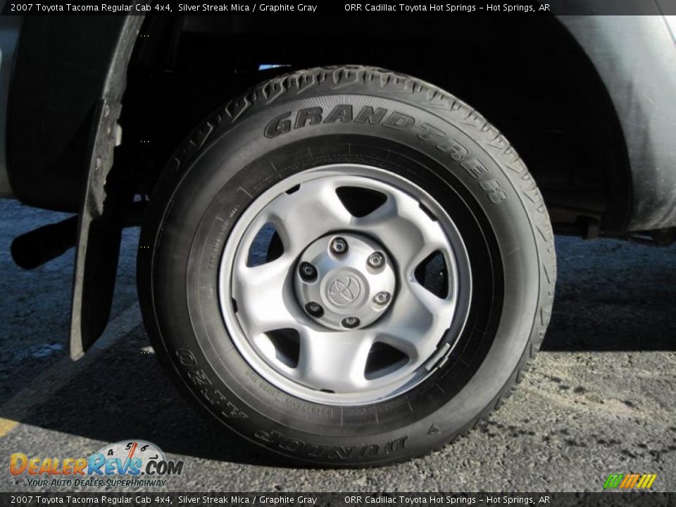 2007 Toyota Tacoma Regular Cab 4x4 Silver Streak Mica / Graphite Gray Photo #15
