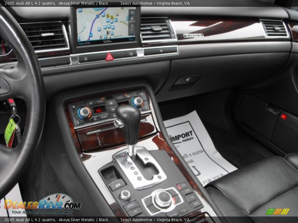2005 Audi A8 L 4.2 quattro Akoya Silver Metallic / Black Photo #19