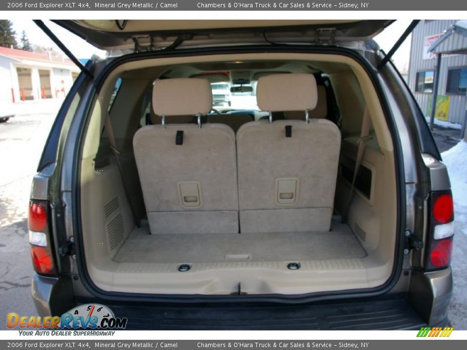 2006 Ford Explorer XLT 4x4 Mineral Grey Metallic / Camel Photo #12