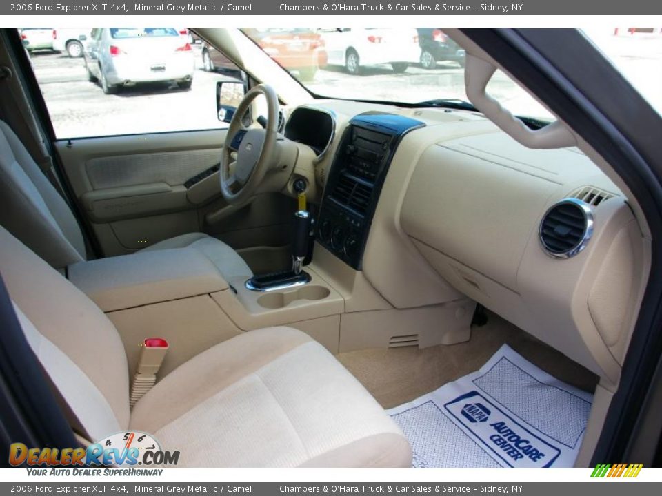2006 Ford Explorer XLT 4x4 Mineral Grey Metallic / Camel Photo #14