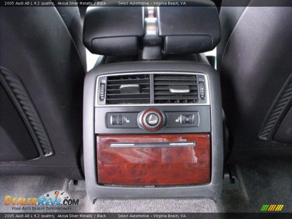2005 Audi A8 L 4.2 quattro Akoya Silver Metallic / Black Photo #22