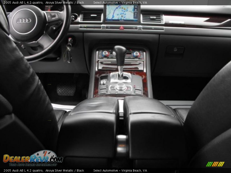 2005 Audi A8 L 4.2 quattro Akoya Silver Metallic / Black Photo #24