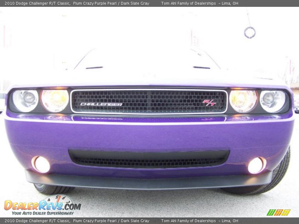 2010 Dodge Challenger R/T Classic Plum Crazy Purple Pearl / Dark Slate Gray Photo #5