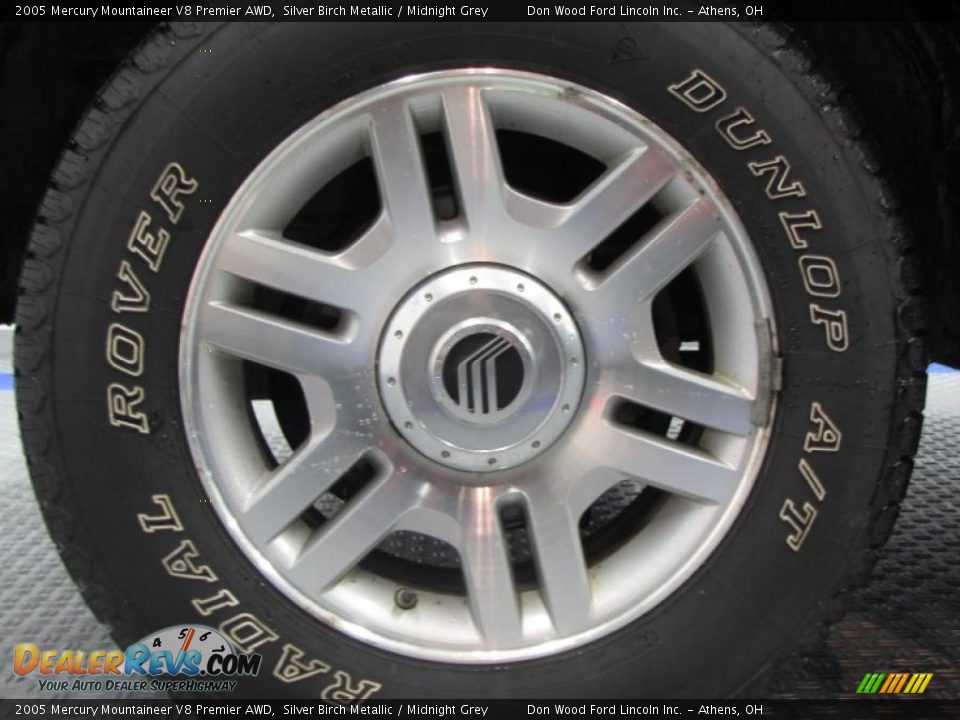 2005 Mercury Mountaineer V8 Premier AWD Silver Birch Metallic / Midnight Grey Photo #24