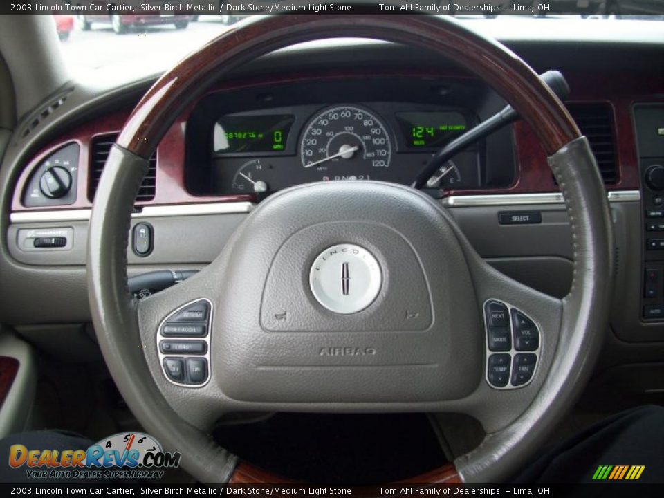 2003 Lincoln Town Car Cartier Silver Birch Metallic / Dark Stone/Medium Light Stone Photo #7