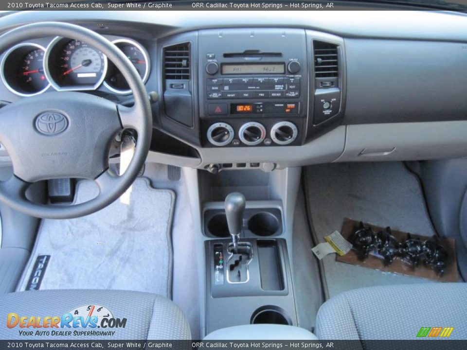 2010 Toyota Tacoma Access Cab Super White / Graphite Photo #9