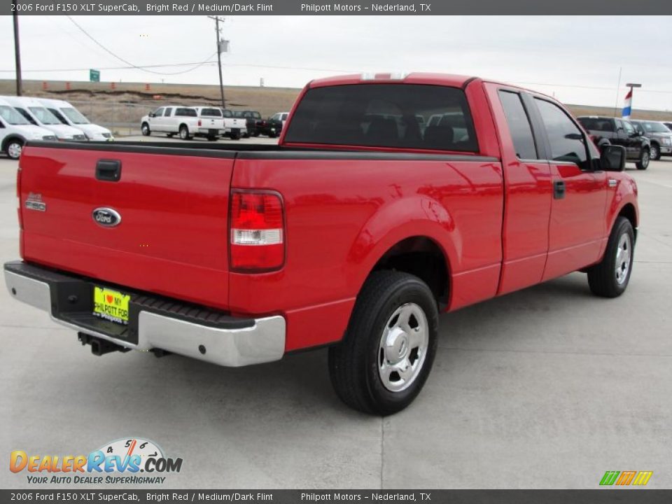 2006 Ford F150 XLT SuperCab Bright Red / Medium/Dark Flint Photo #3