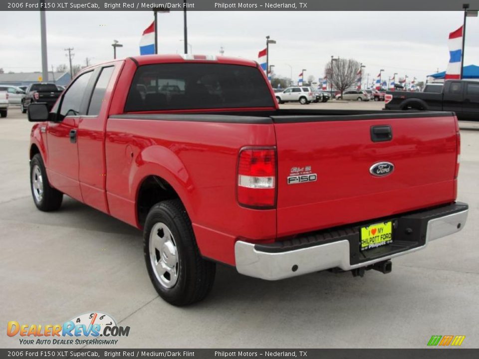 2006 Ford F150 XLT SuperCab Bright Red / Medium/Dark Flint Photo #5