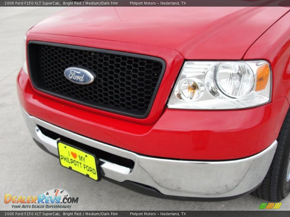 2006 Ford F150 XLT SuperCab Bright Red / Medium/Dark Flint Photo #11