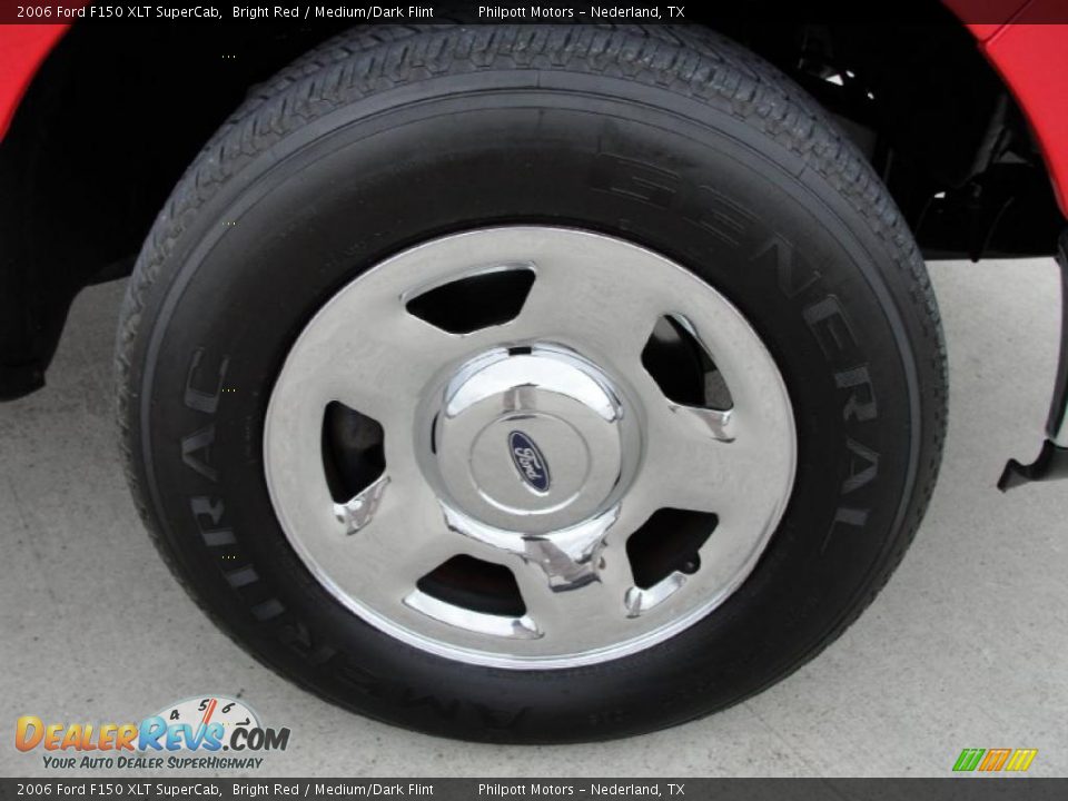 2006 Ford F150 XLT SuperCab Bright Red / Medium/Dark Flint Photo #16