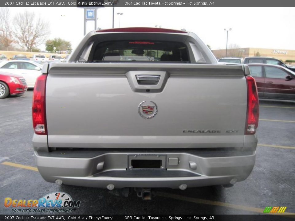 2007 Cadillac Escalade EXT AWD Gold Mist / Ebony/Ebony Photo #4