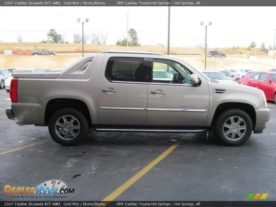 2007 Cadillac Escalade EXT AWD Gold Mist / Ebony/Ebony Photo #6