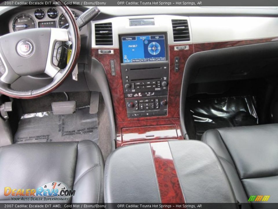 2007 Cadillac Escalade EXT AWD Gold Mist / Ebony/Ebony Photo #7