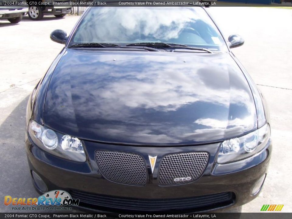 2004 Pontiac GTO Coupe Phantom Black Metallic / Black Photo #6