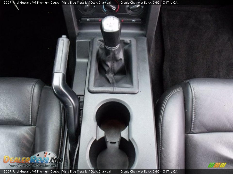 2007 Ford Mustang V6 Premium Coupe Vista Blue Metallic / Dark Charcoal Photo #17