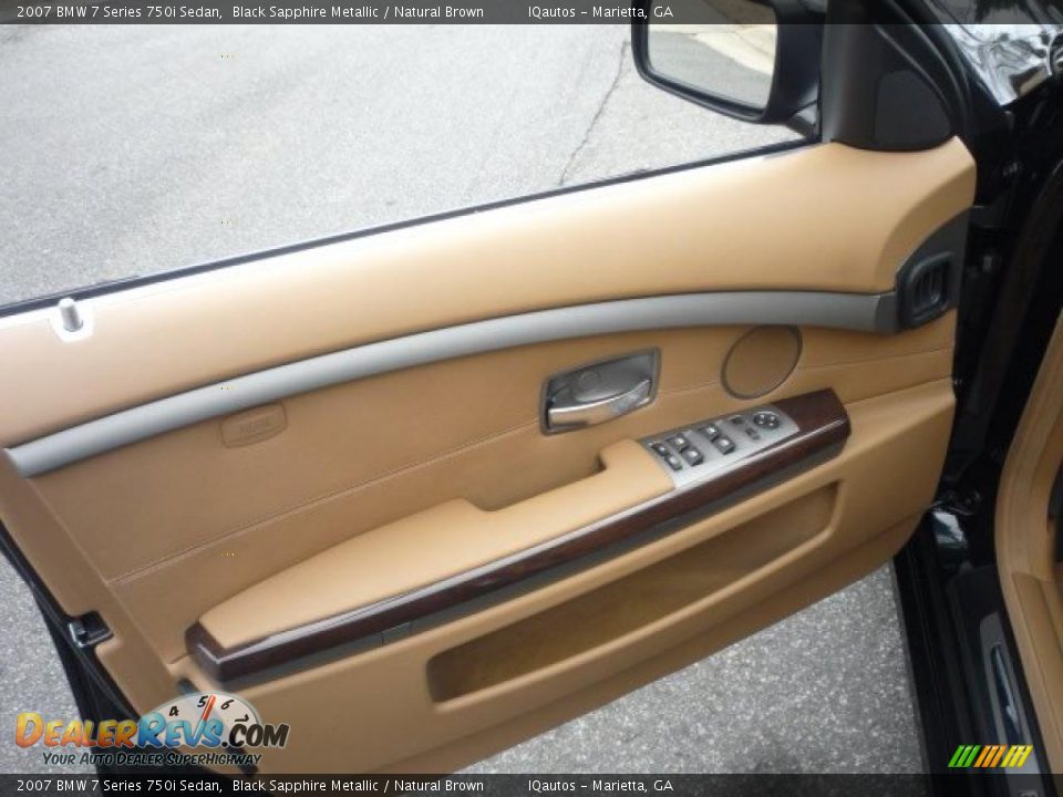 2007 BMW 7 Series 750i Sedan Black Sapphire Metallic / Natural Brown Photo #32
