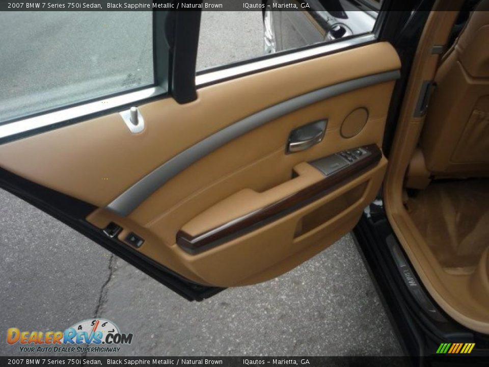 2007 BMW 7 Series 750i Sedan Black Sapphire Metallic / Natural Brown Photo #34