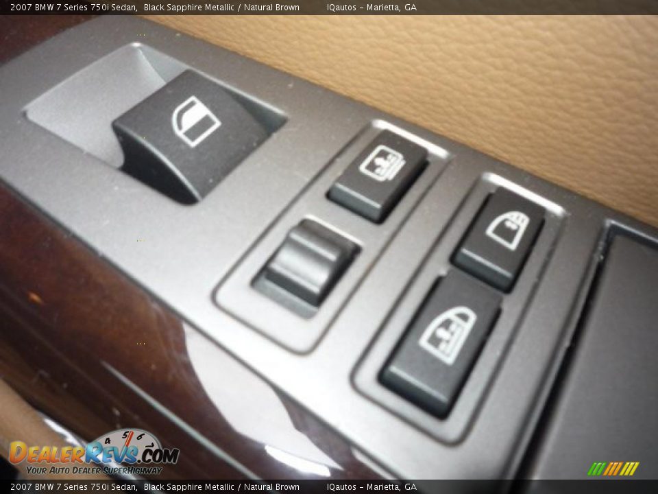 2007 BMW 7 Series 750i Sedan Black Sapphire Metallic / Natural Brown Photo #36