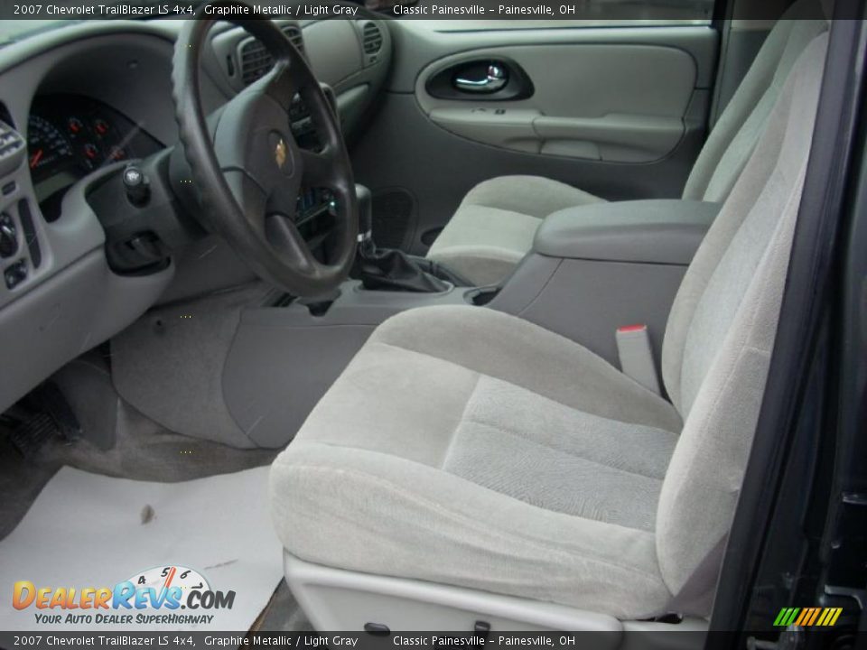 2007 Chevrolet TrailBlazer LS 4x4 Graphite Metallic / Light Gray Photo #7