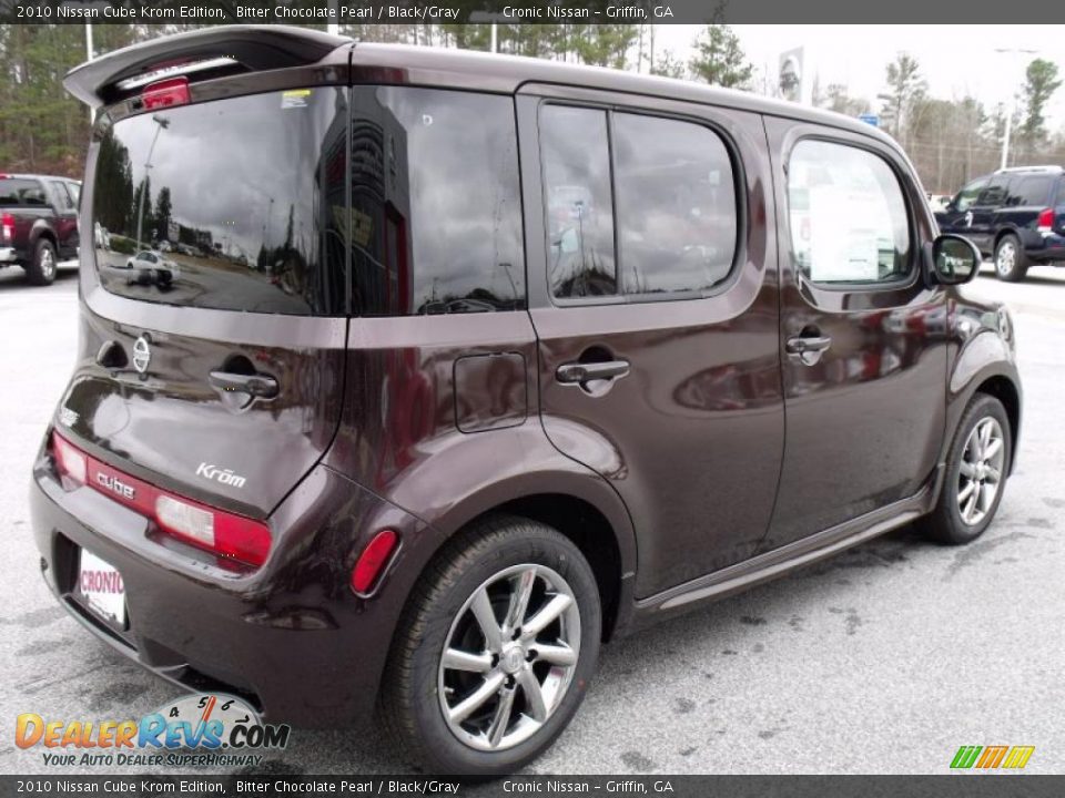 2010 Nissan Cube Krom Edition Bitter Chocolate Pearl / Black/Gray Photo #5