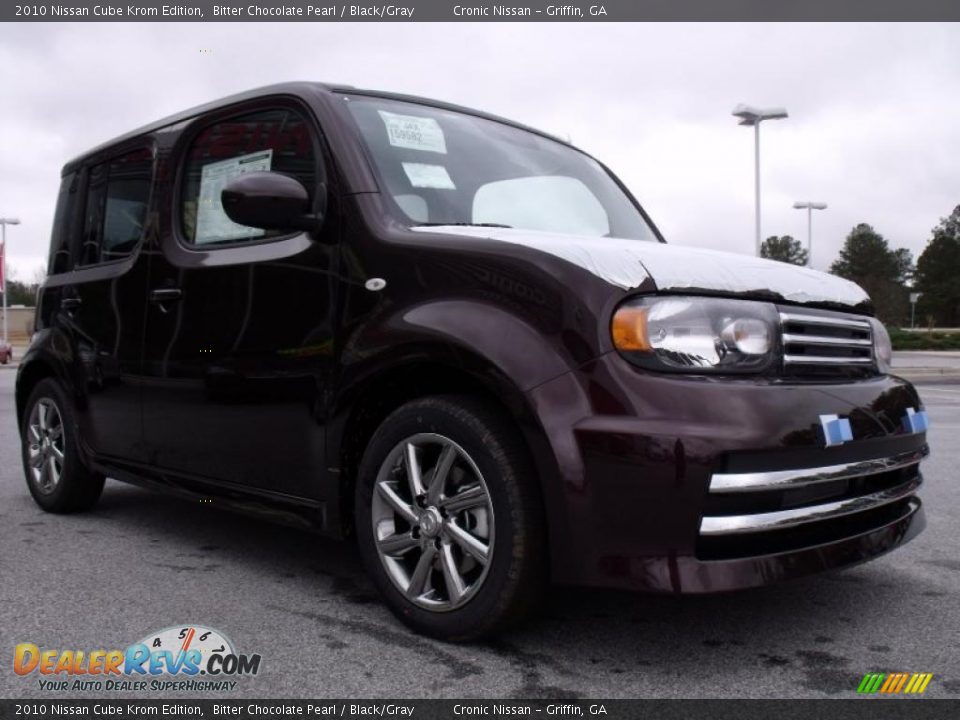 2010 Nissan Cube Krom Edition Bitter Chocolate Pearl / Black/Gray Photo #7