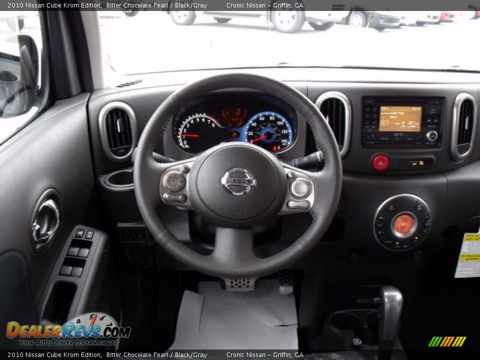 2010 Nissan Cube Krom Edition Bitter Chocolate Pearl / Black/Gray Photo #11