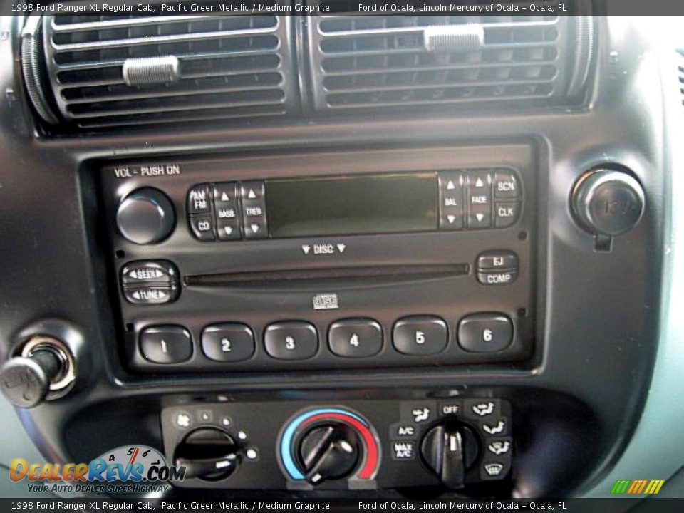 1998 Ford Ranger XL Regular Cab Pacific Green Metallic / Medium Graphite Photo #13