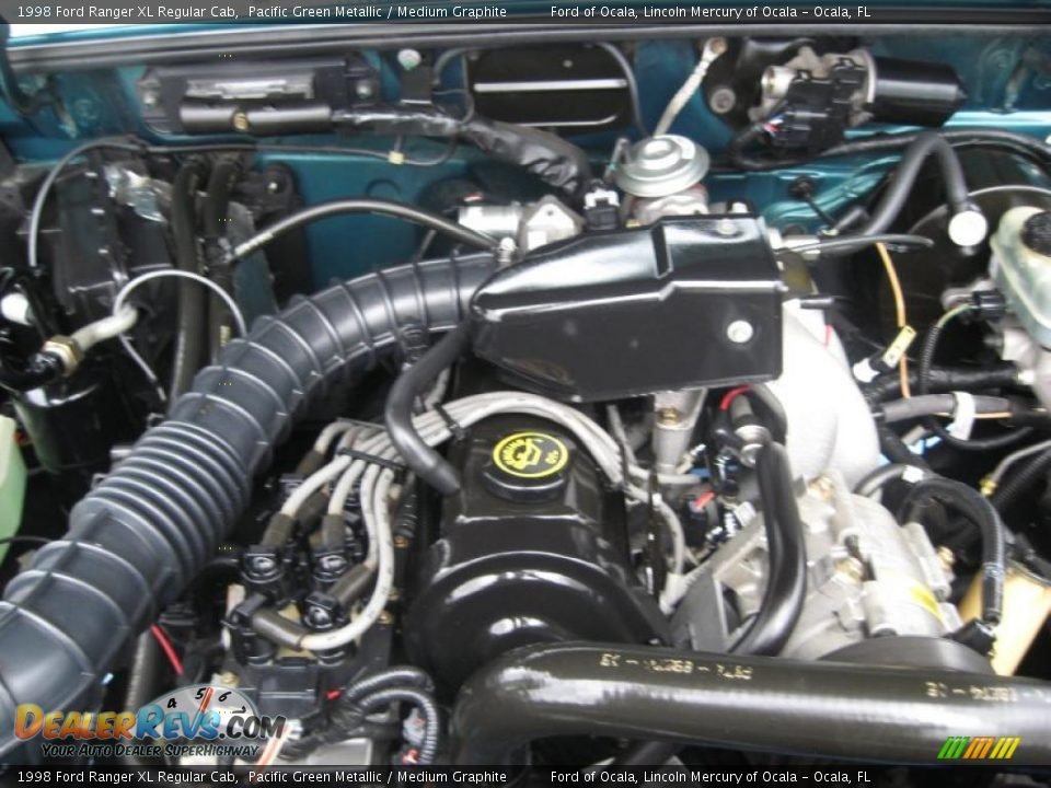 1998 Ford Ranger XL Regular Cab Pacific Green Metallic / Medium Graphite Photo #16