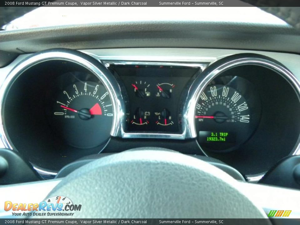 2008 Ford Mustang GT Premium Coupe Vapor Silver Metallic / Dark Charcoal Photo #17
