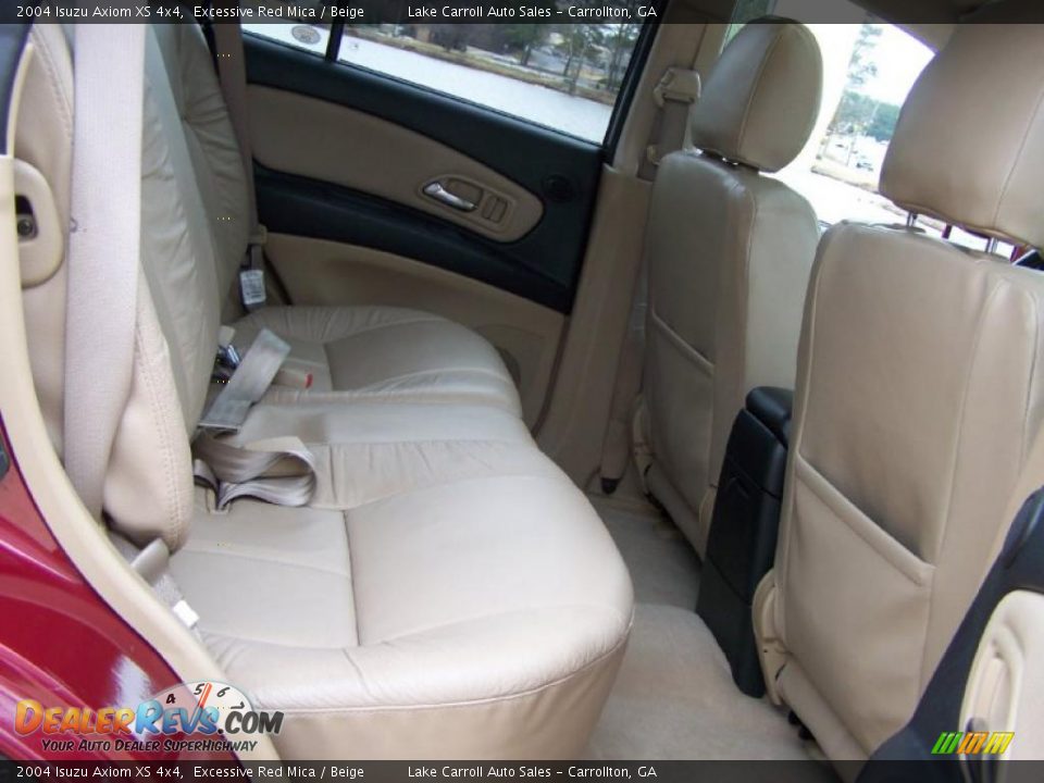 2004 Isuzu Axiom XS 4x4 Excessive Red Mica / Beige Photo #32