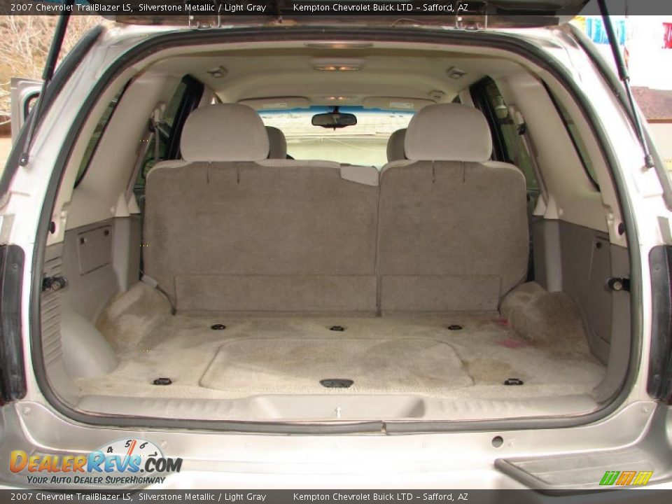 2007 Chevrolet TrailBlazer LS Silverstone Metallic / Light Gray Photo #9