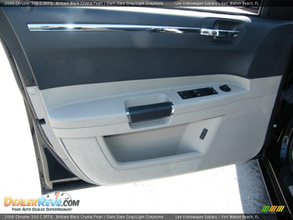 2006 Chrysler 300 C SRT8 Brilliant Black Crystal Pearl / Dark Slate Gray/Light Graystone Photo #17