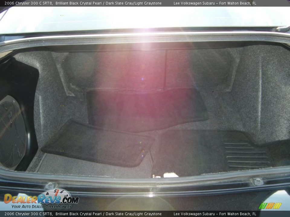 2006 Chrysler 300 C SRT8 Brilliant Black Crystal Pearl / Dark Slate Gray/Light Graystone Photo #25