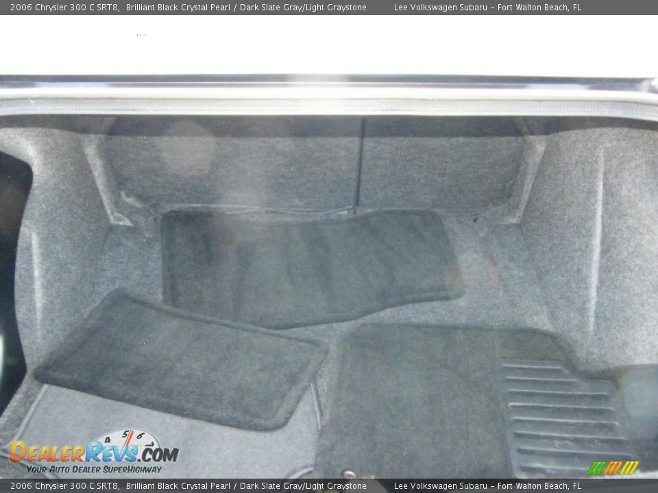 2006 Chrysler 300 C SRT8 Brilliant Black Crystal Pearl / Dark Slate Gray/Light Graystone Photo #26