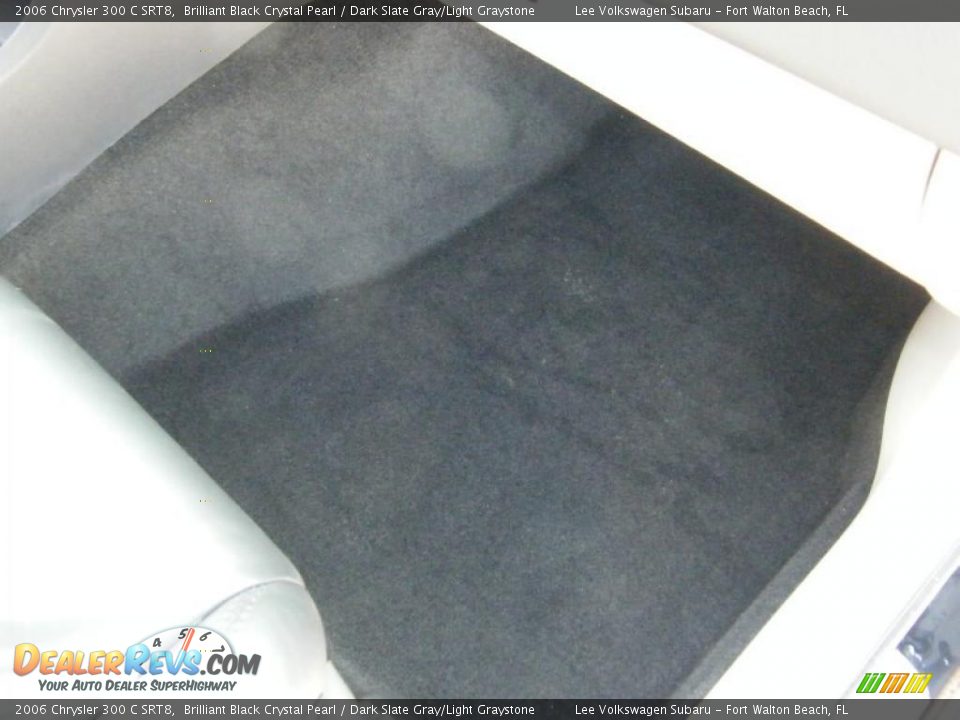 2006 Chrysler 300 C SRT8 Brilliant Black Crystal Pearl / Dark Slate Gray/Light Graystone Photo #29
