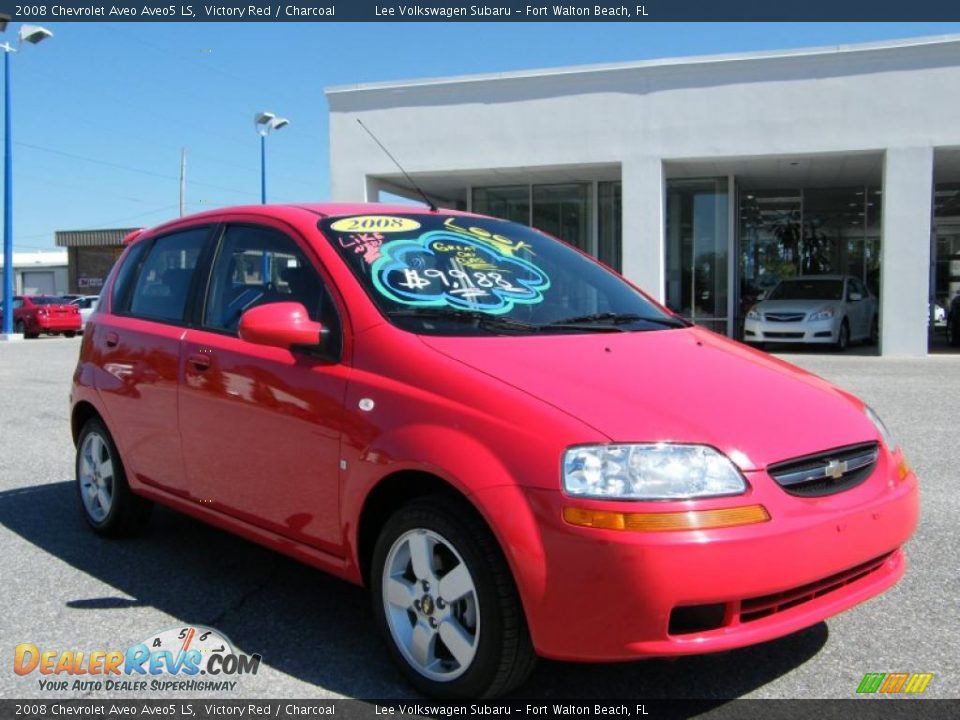 2008 Chevrolet Aveo Aveo5 LS Victory Red / Charcoal Photo #7