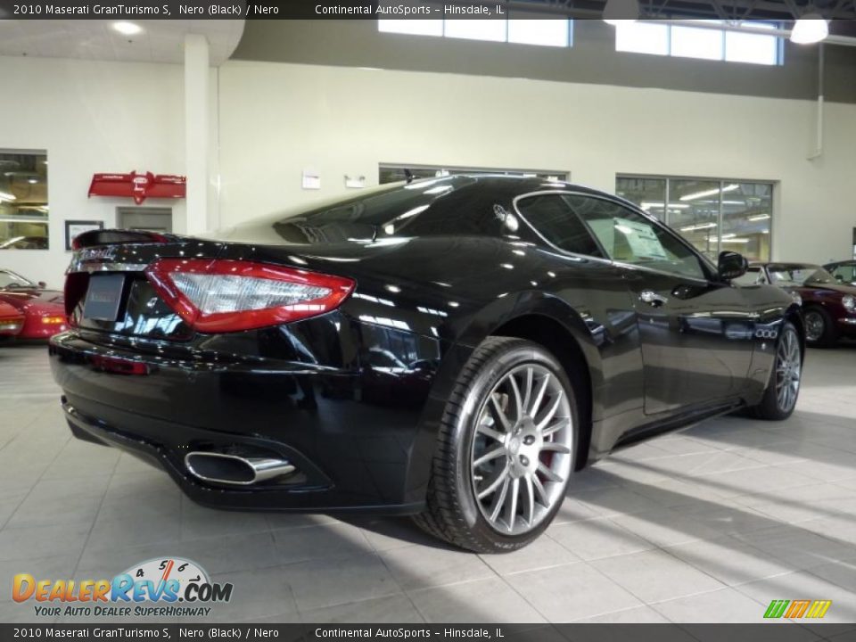 2010 Maserati GranTurismo S Nero (Black) / Nero Photo #6