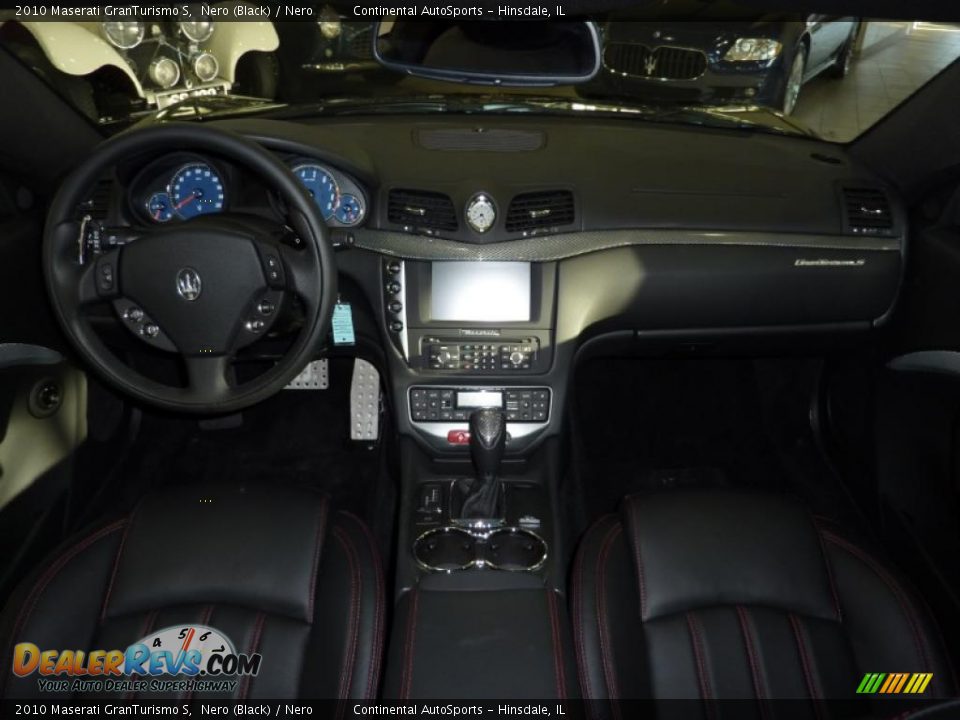 2010 Maserati GranTurismo S Nero (Black) / Nero Photo #25