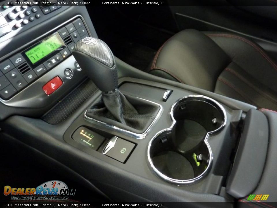 2010 Maserati GranTurismo S Nero (Black) / Nero Photo #34