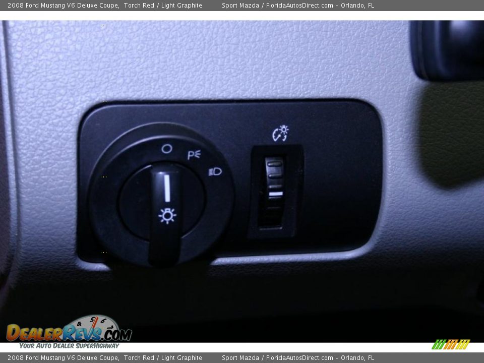 2008 Ford Mustang V6 Deluxe Coupe Torch Red / Light Graphite Photo #29