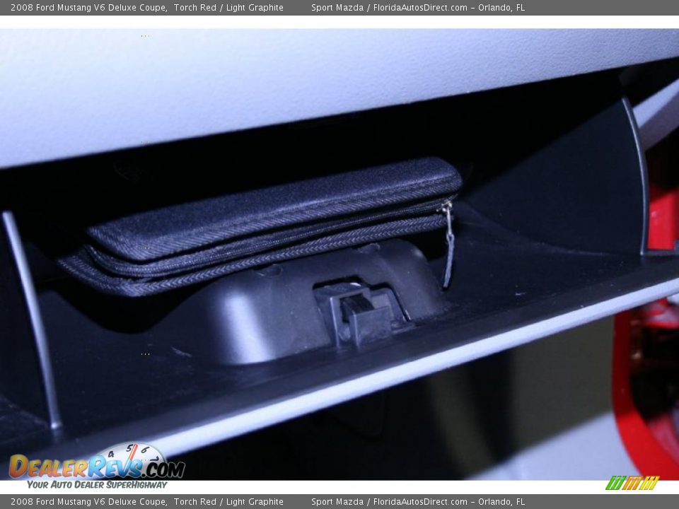 2008 Ford Mustang V6 Deluxe Coupe Torch Red / Light Graphite Photo #36