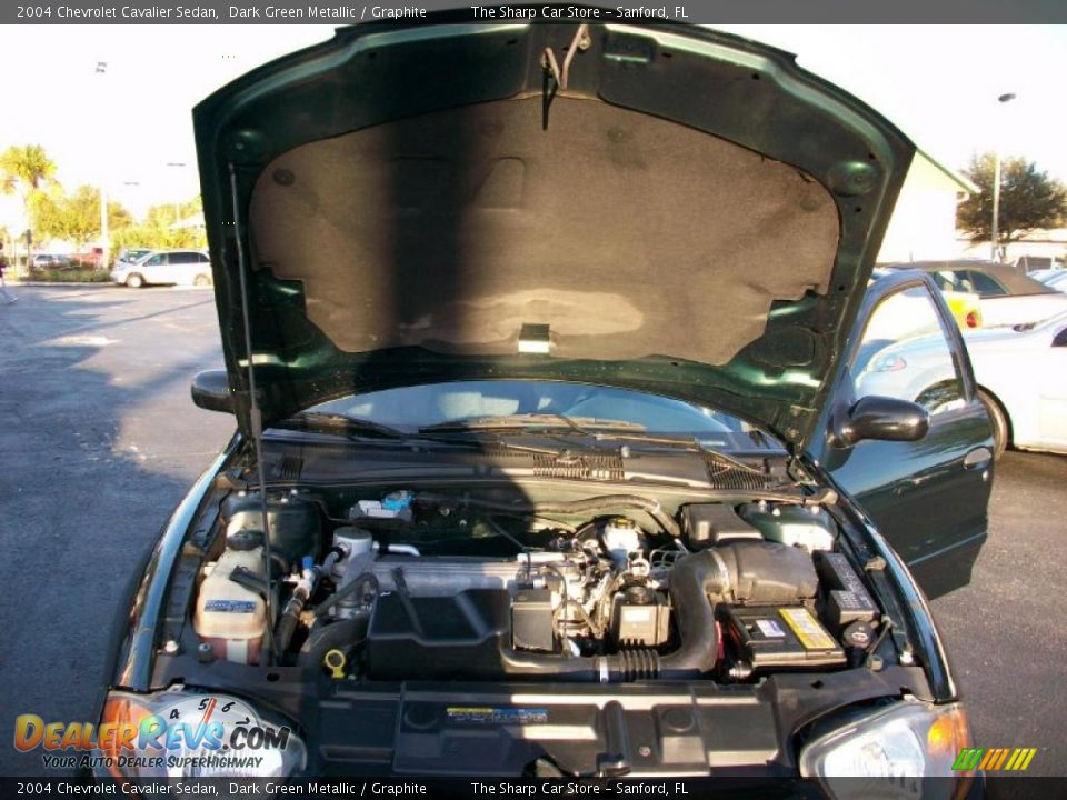 2004 Chevrolet Cavalier Sedan Dark Green Metallic / Graphite Photo #16