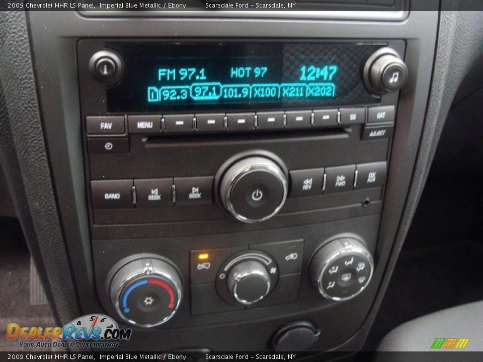 2009 Chevrolet HHR LS Panel Imperial Blue Metallic / Ebony Photo #17