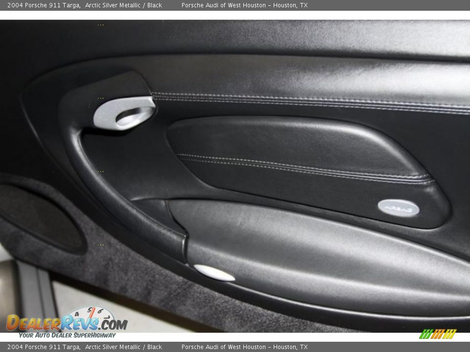 2004 Porsche 911 Targa Arctic Silver Metallic / Black Photo #32