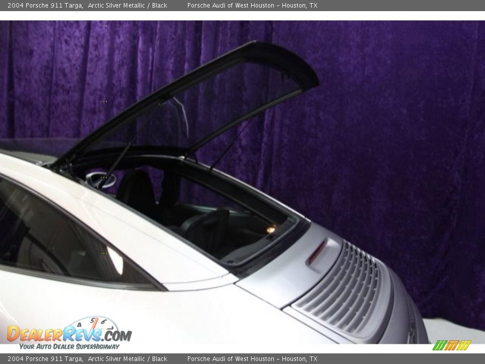 2004 Porsche 911 Targa Arctic Silver Metallic / Black Photo #34