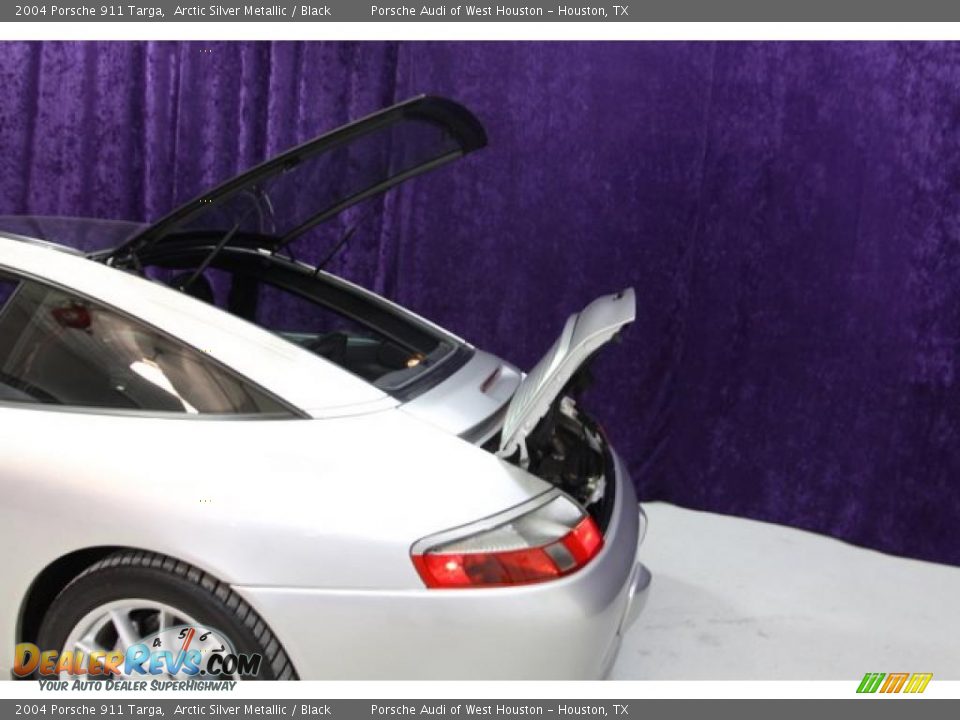 2004 Porsche 911 Targa Arctic Silver Metallic / Black Photo #35