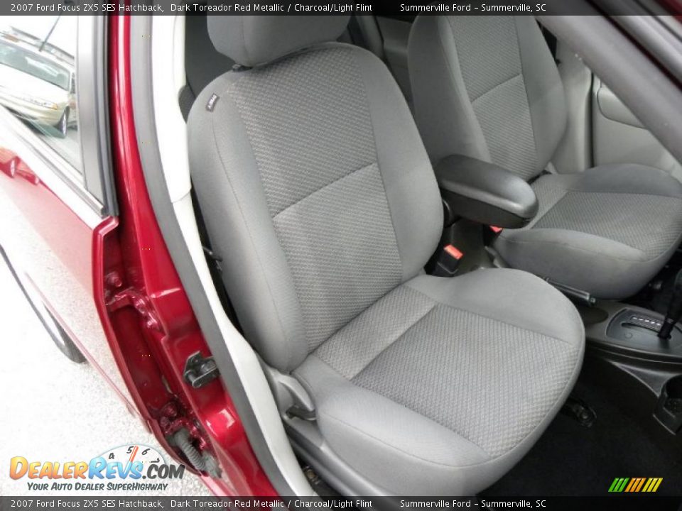 2007 Ford Focus ZX5 SES Hatchback Dark Toreador Red Metallic / Charcoal/Light Flint Photo #8