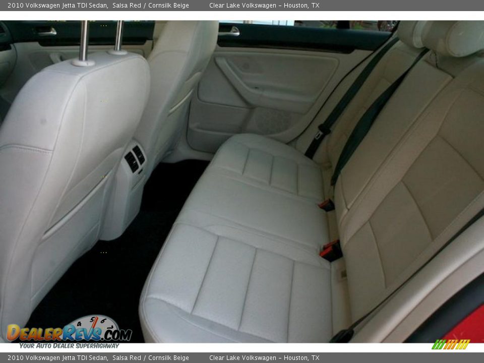 2010 Volkswagen Jetta TDI Sedan Salsa Red / Cornsilk Beige Photo #8